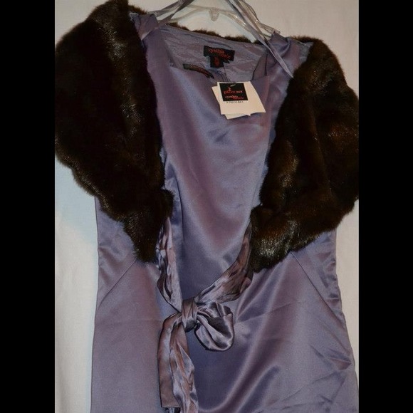 Ladies Formals - Picture 2 of 4