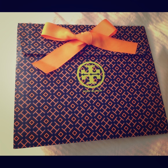 Tory Burch gift bag🎉