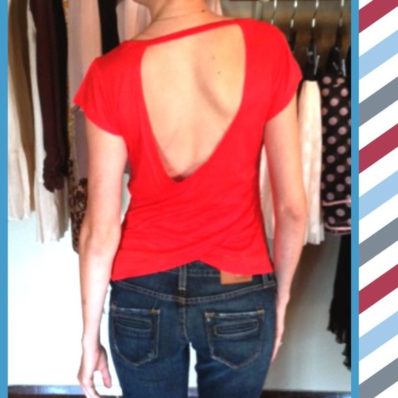 Backless Burnout Tee - Picture 3 of 4