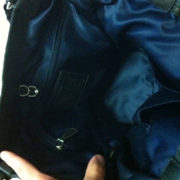 💥SOLD💥💥💥💥💝Beautiful Coach Handbag💝 - Picture 3 of 4