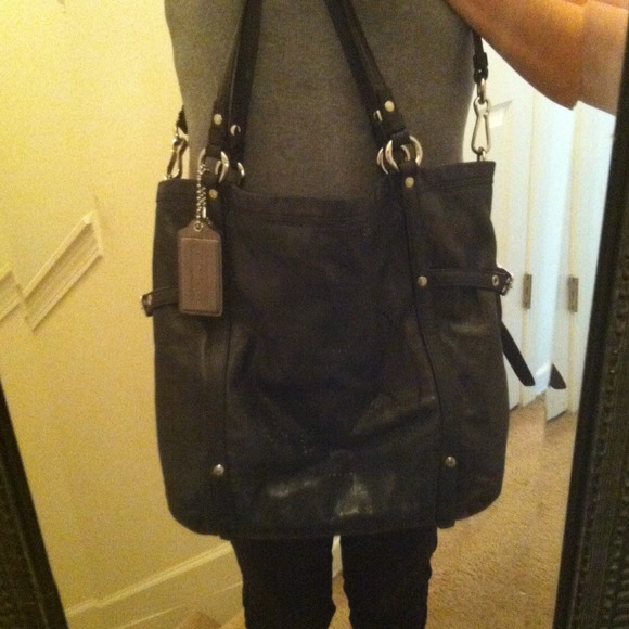 💥SOLD💥💥💥💥💝Beautiful Coach Handbag💝 - Picture 4 of 4