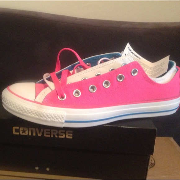 Converse Shoes - Picture 2 of 4