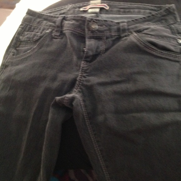 SOLD Black jeggings; size 5