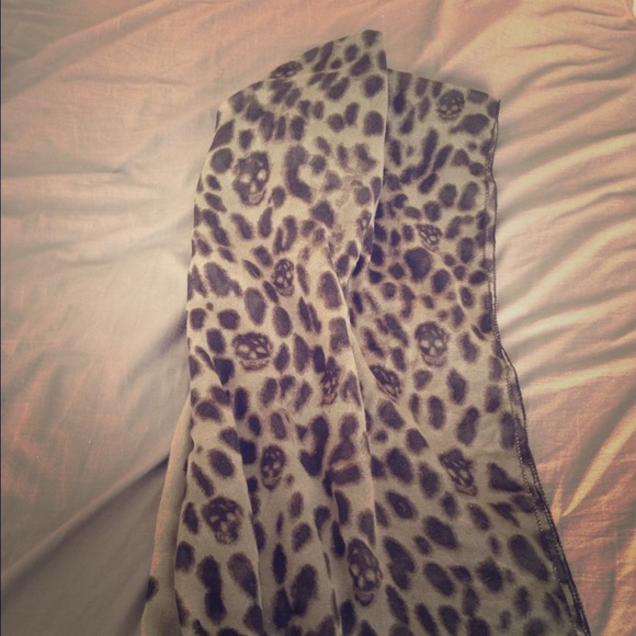 Cheetah print and skull scarf