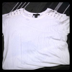 🚫❌SOLD❌🚫Studded shoulders long top