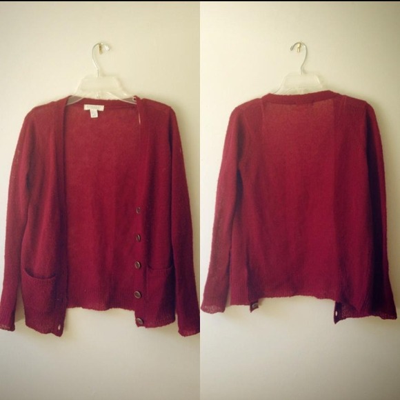 F21 MAROON CARDIGAN