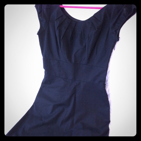The Limited Black Linen Dress with Pockets!!