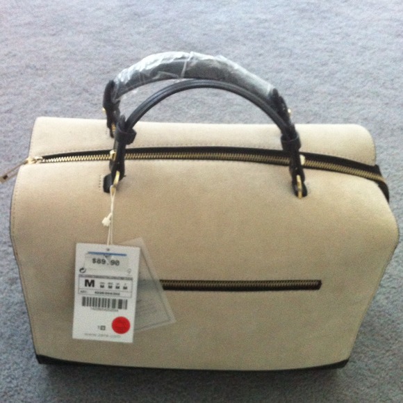 🚫SOLD🚫Handbag - Picture 2 of 4