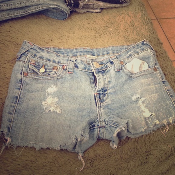 True Religion Cuttoffs