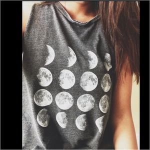 Brandy Melville Moon top