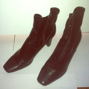 🎉30% off bundles🎉Black Boots 👠