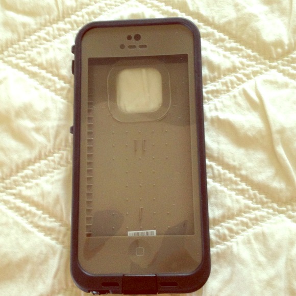 Iphone 5 lifeproof case