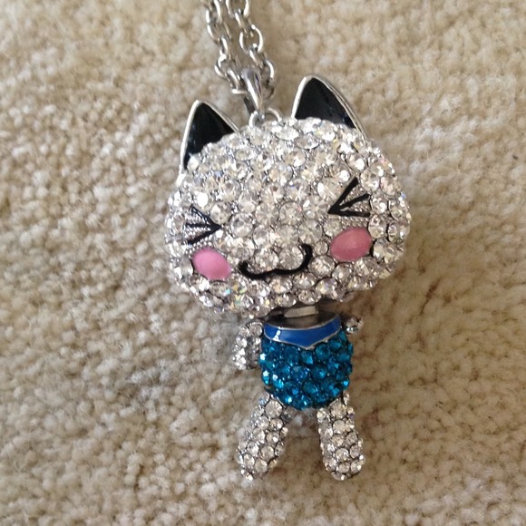 New and cute. - Picture 3 of 3
