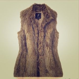 🔴SOLD🔴 Rachel Zoey for qvc Faux Fur vest