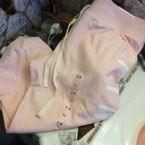 Victoria Secret Signiture Crops