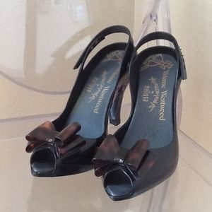 NWOT Vivienne Westwood Lady Dragon Pump