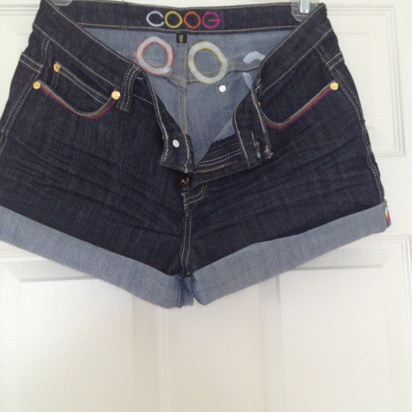 Coogi shorts - Picture 3 of 4