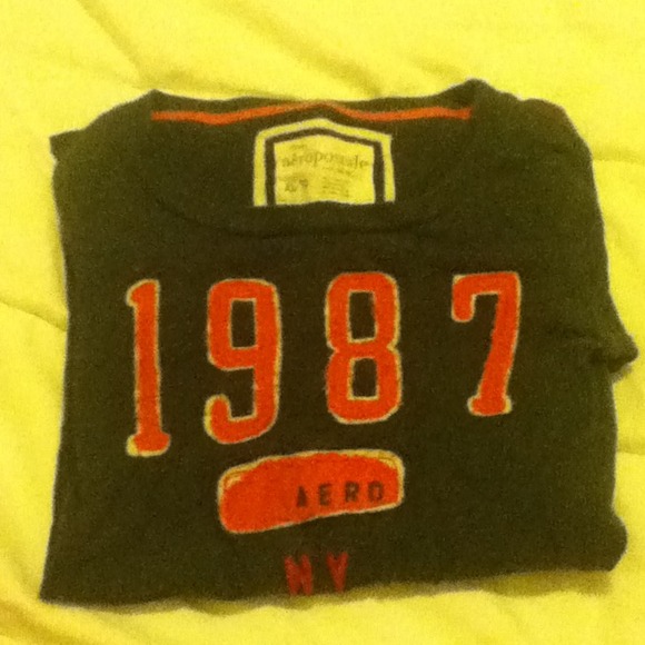 Long sleeve Aeropostale tee