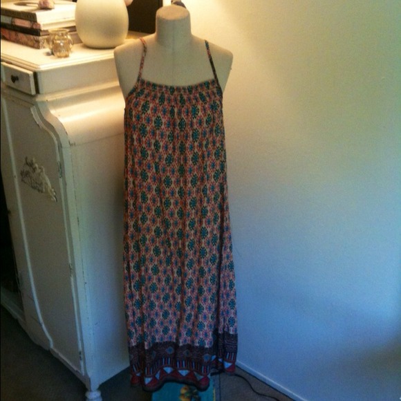 Dee & Ray Printed Maxi Dress