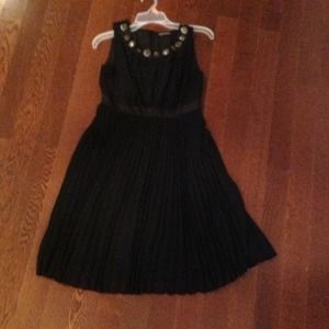Beautiful black dress!