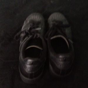 Classic solid black Adidas