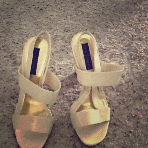 Vince Camuto bone white heels. Only worn 3 times!