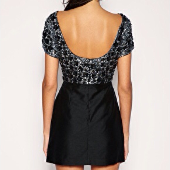 REDUCED ASOS 60's Embellished Shift Dress 6 - Picture 2 of 4