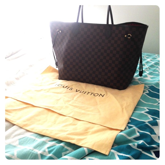 💯 Authentic Louis Vuitton Damier Ebene GM