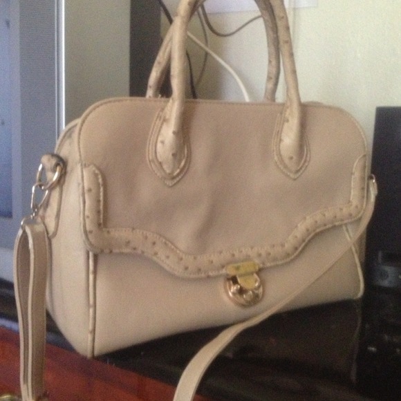 Nude colored hand bag!