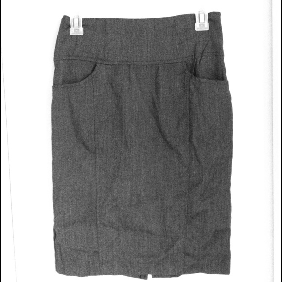 Solid grey pencil skirt with pockets - Picture 1 of 3