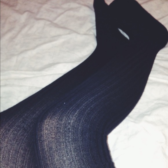 Black knit tights