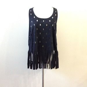 ⬇️REDUCED⬇️ Forever 21 faux suede fringe tank