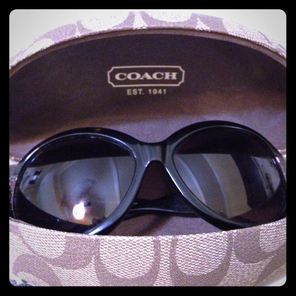 ✨Price Drop✨💯Authentic Coach Sunglasses