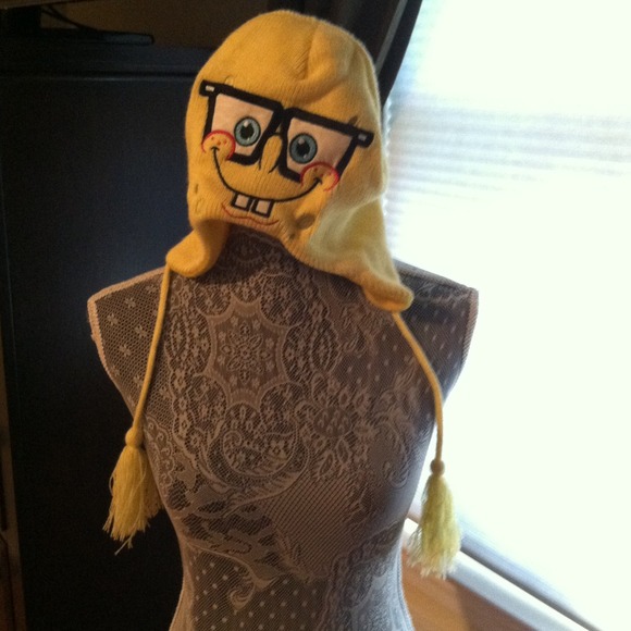 Spongebob winter hat - Picture 1 of 2