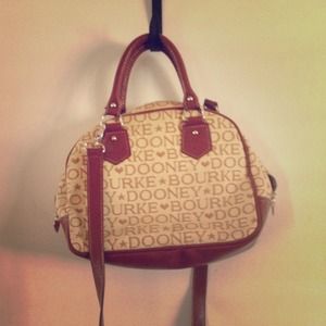 Dooney & Bourke bag