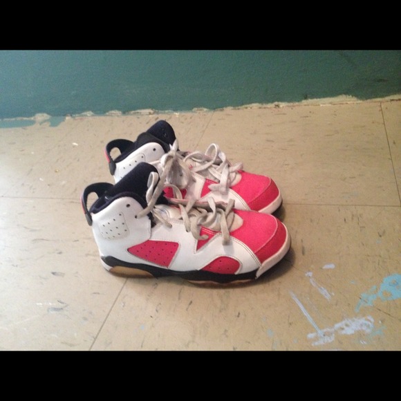 PINK&WHITE JORDAN !!