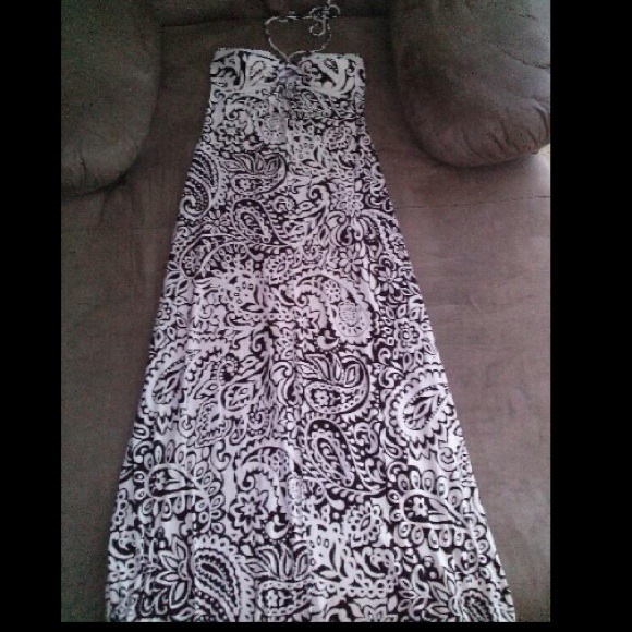 BEAUTIFUL LONG DARK BROWN AND WHITE DRESS 😍😍😍😍