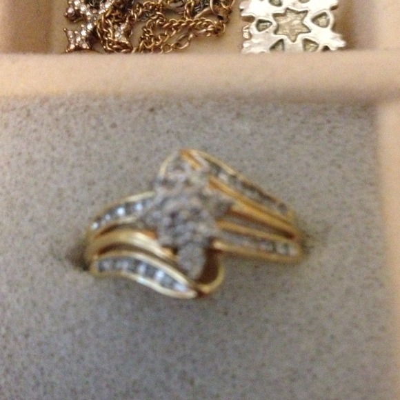 Sold! Cluster ring silver with yellow gold