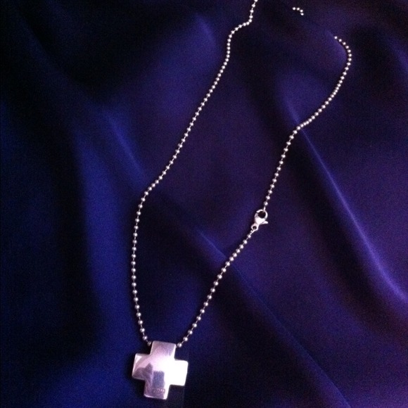 FINAL REDUCTION Tiffany silver cross necklace