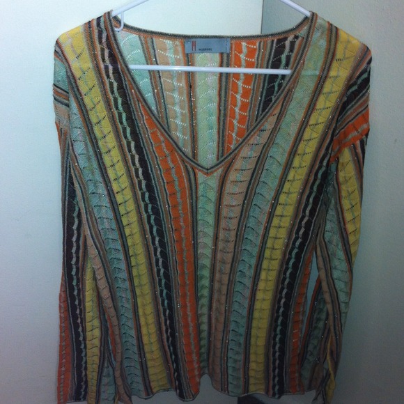 💋SOLD!💋 Missoni Long-sleeve V neck top M