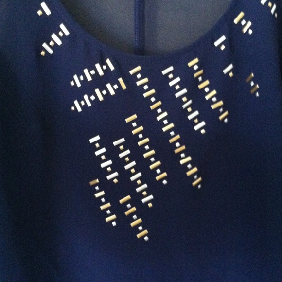 🎀sold🎀Silence+noise chiffon top - Picture 2 of 4