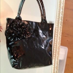 Black flower purse