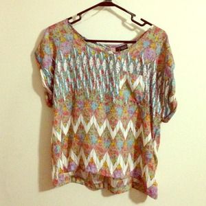 Silk crop top with pocket