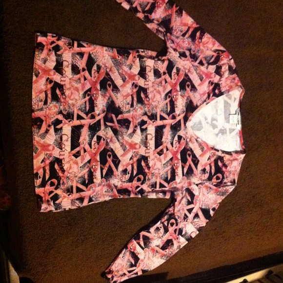 Breast cancer awareness shirt - Picture 3 of 4