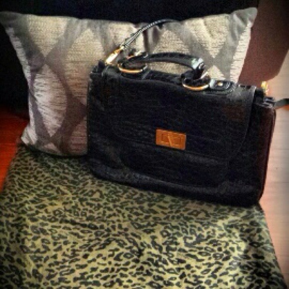 Rebecca Minkoff Black Croc Embossed Covet Bag - Picture 3 of 4