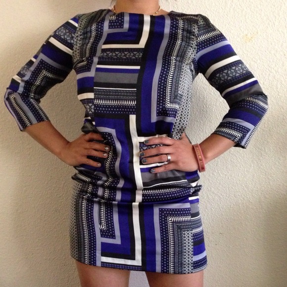 Very PRETTY! Geometrical Dress