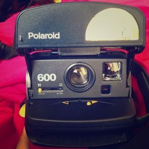Bundle Polaroid 600 & beanie !
