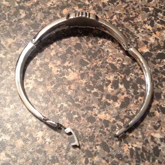 Crystal and silver plated bracelet🌟HOLD🌟 - Picture 3 of 3