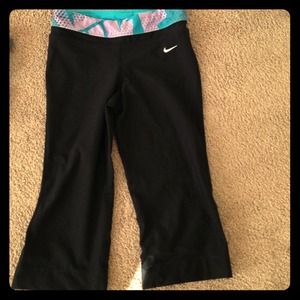 Nike dri fit work out capris