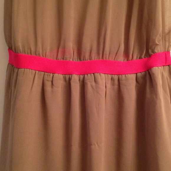 High- low sheer dress - Picture 2 of 3